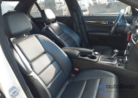 2012 Mercedes-Benz C 300 Luxury 4Matic/Sport 4Matic from USA, damaged, VIN WDDGF8BB1CR207772